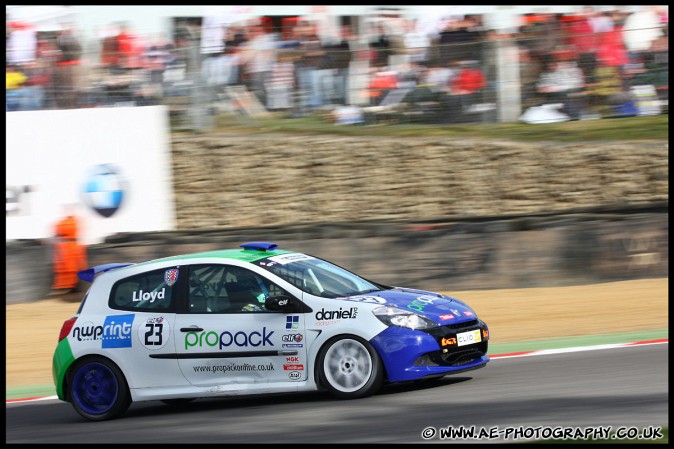 BTCC_and_Support_Brands_Hatch_041009_AE_113.jpg