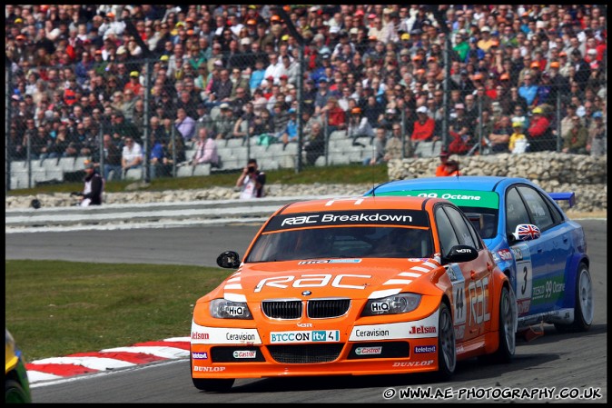 BTCC_and_Support_Brands_Hatch_050409_AE_059.jpg