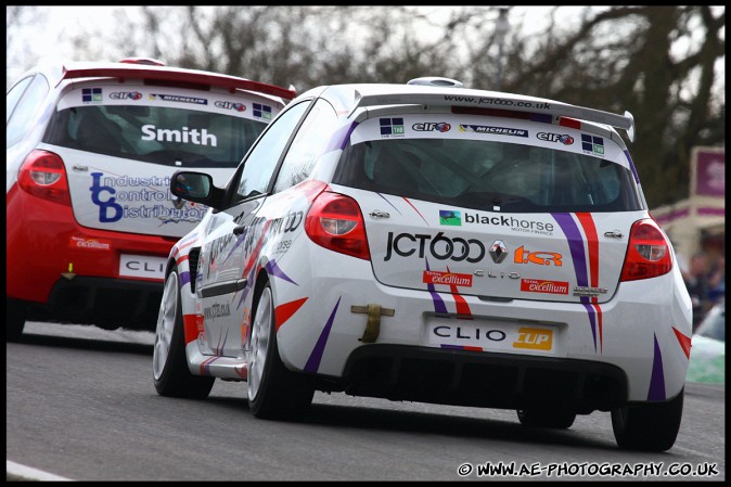 BTCC_and_Support_Brands_Hatch_050409_AE_065.jpg