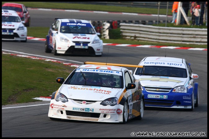 BTCC_and_Support_Brands_Hatch_050409_AE_097.jpg