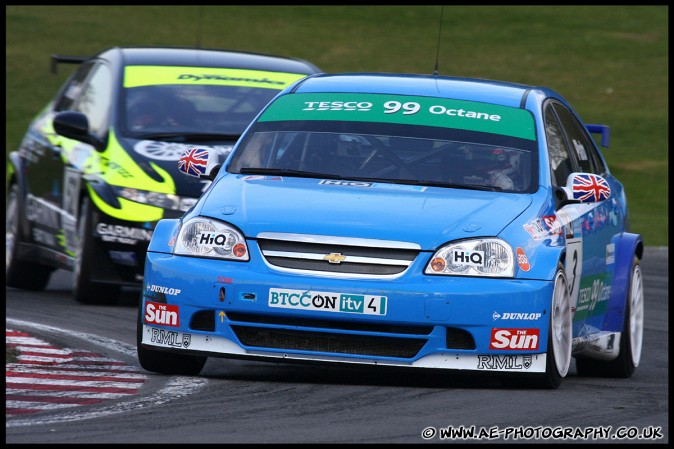 BTCC_and_Support_Brands_Hatch_050409_AE_099.jpg