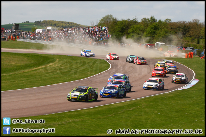 BTCC_Thruxton_050513_AE_035.jpg