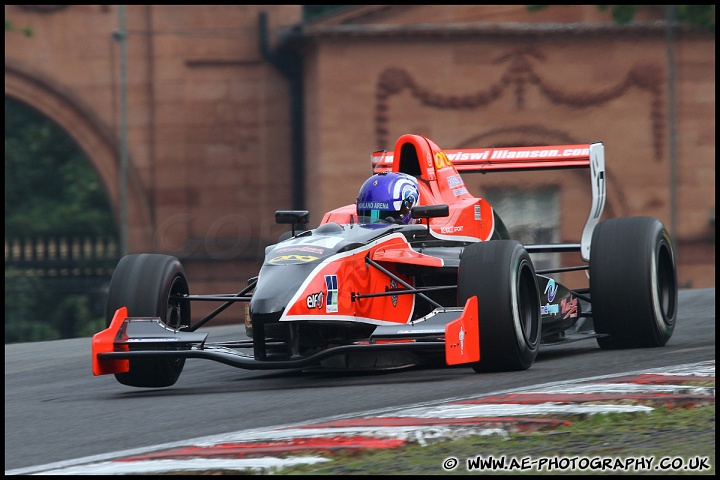 BTCC_and_Support_Oulton_Park_050610_AE_006.jpg