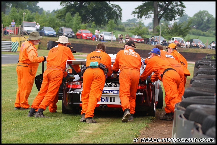 BTCC_and_Support_Oulton_Park_050610_AE_073.jpg