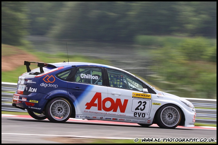 BTCC_and_Support_Oulton_Park_050610_AE_079.jpg