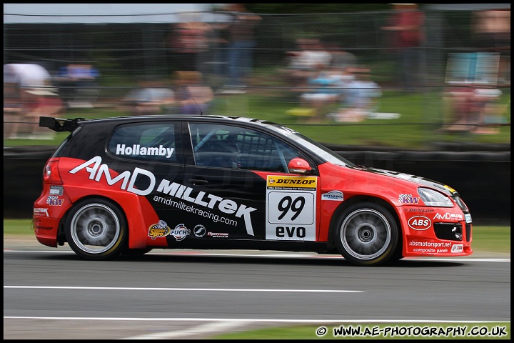 BTCC_and_Support_Oulton_Park_050610_AE_097.jpg