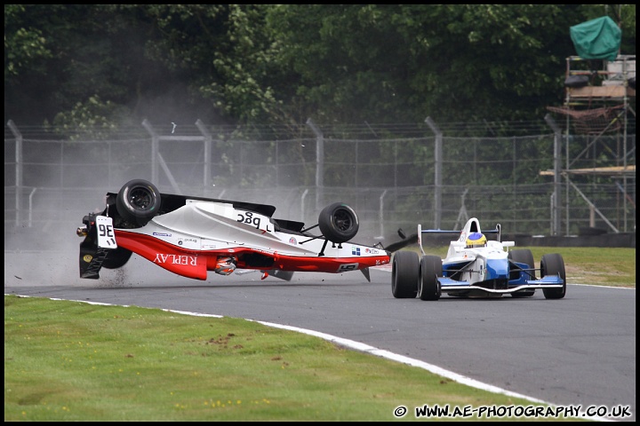 BTCC_and_Support_Oulton_Park_050610_AE_120.jpg