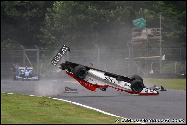 BTCC_and_Support_Oulton_Park_050610_AE_124.jpg