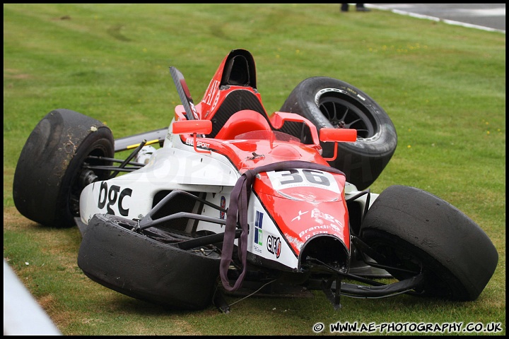 BTCC_and_Support_Oulton_Park_050610_AE_132.jpg