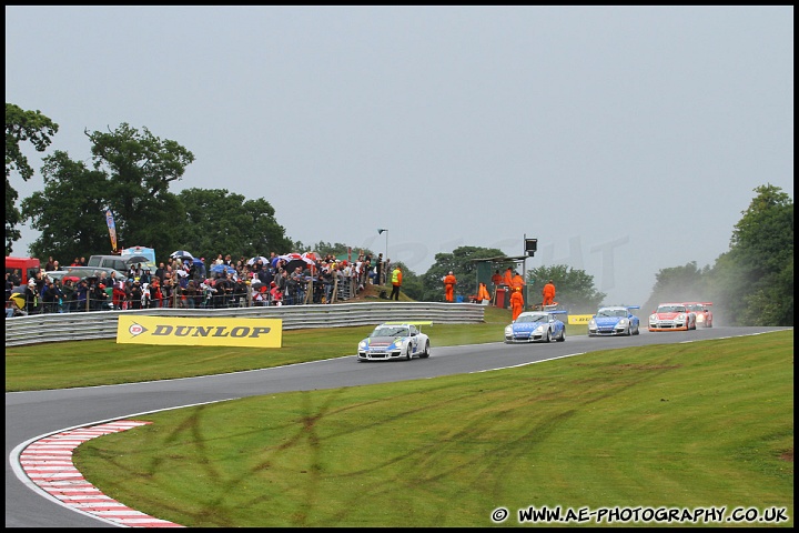 BTCC_and_Support_Oulton_Park_050611_AE_061.jpg