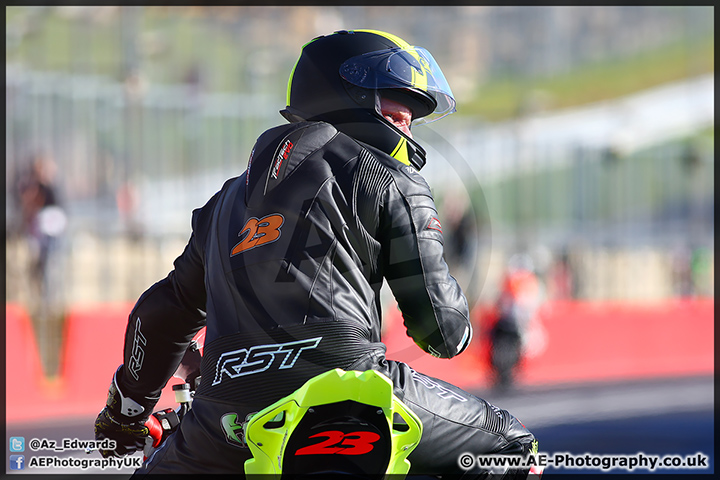 BMCRC_Brands_Hatch_051014_AE_001.jpg