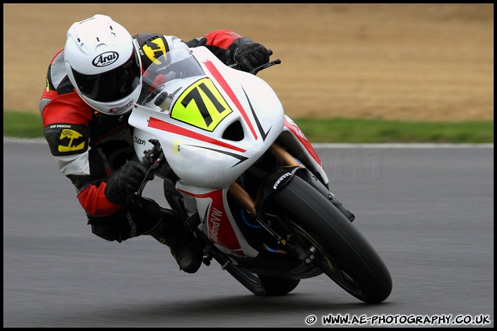 BEMSEE_and_MRO_Brands_Hatch_060311_AE_010.jpg