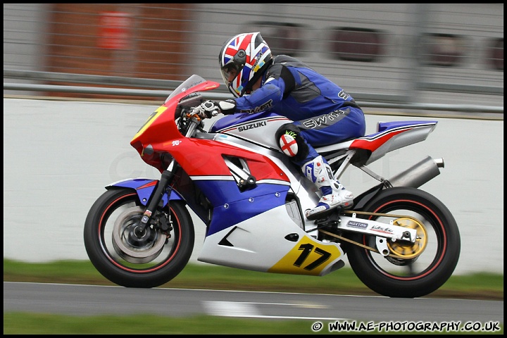 BEMSEE_and_MRO_Brands_Hatch_060311_AE_027.jpg