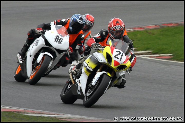 BEMSEE_and_MRO_Brands_Hatch_060311_AE_058.jpg