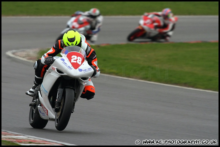 BEMSEE_and_MRO_Brands_Hatch_060311_AE_061.jpg