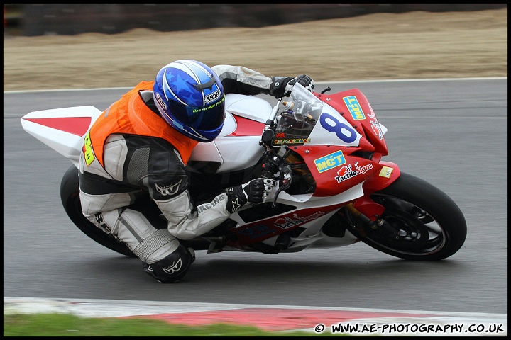 BEMSEE_and_MRO_Brands_Hatch_060311_AE_082.jpg