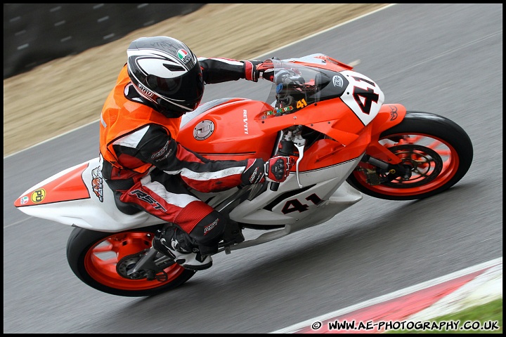 BEMSEE_and_MRO_Brands_Hatch_060311_AE_094.jpg