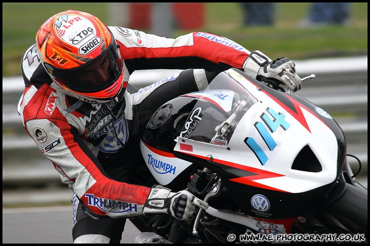 BEMSEE_and_MRO_Brands_Hatch_060311_AE_125.jpg