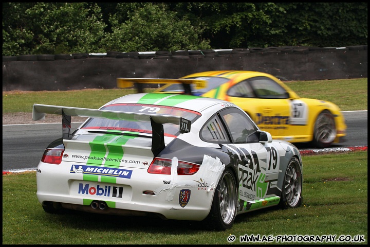 BTCC_and_Support_Oulton_Park_060610_AE_032.jpg