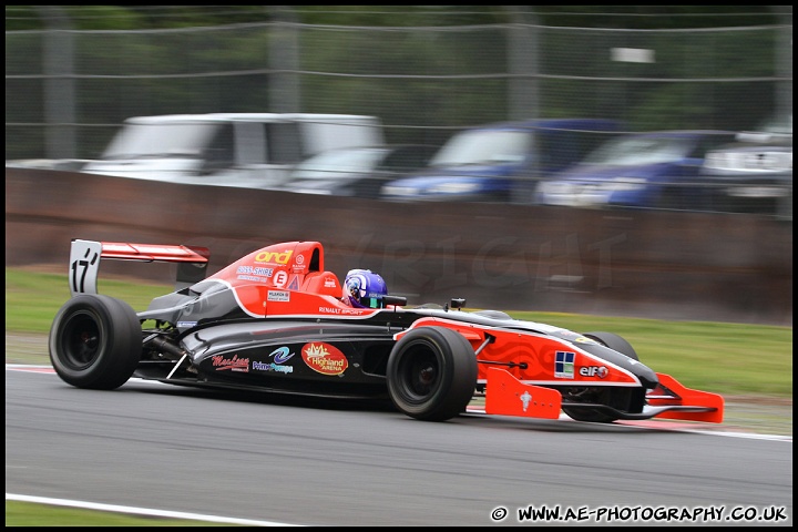 BTCC_and_Support_Oulton_Park_060610_AE_042.jpg