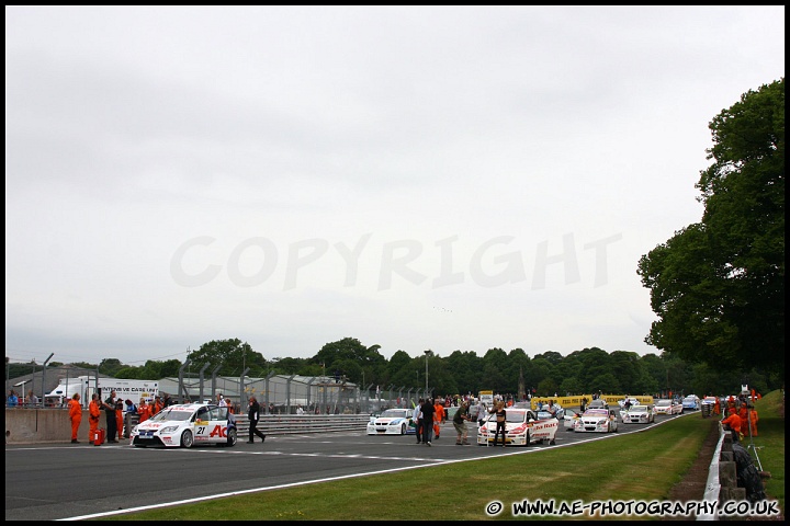 BTCC_and_Support_Oulton_Park_060610_AE_055.jpg