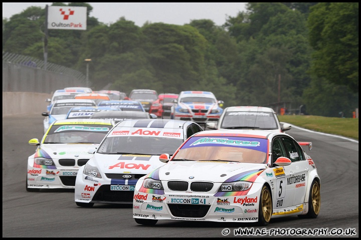 BTCC_and_Support_Oulton_Park_060610_AE_058.jpg