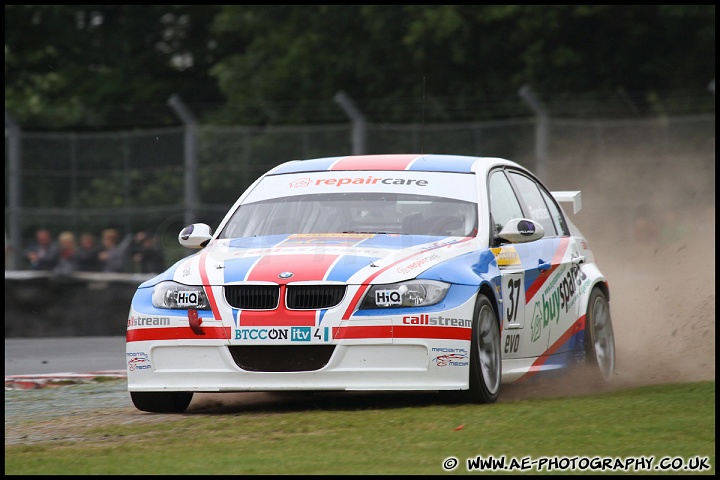 BTCC_and_Support_Oulton_Park_060610_AE_074.jpg