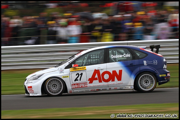 BTCC_and_Support_Oulton_Park_060610_AE_078.jpg