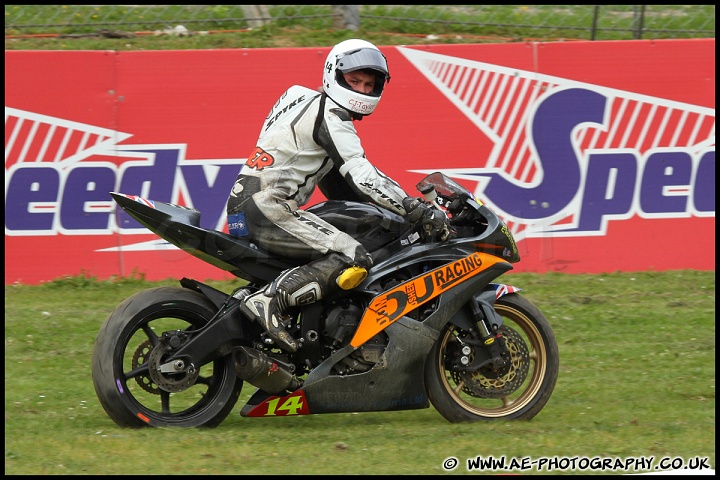 BSBK_and_Support_Brands_Hatch_060811_AE_009.jpg