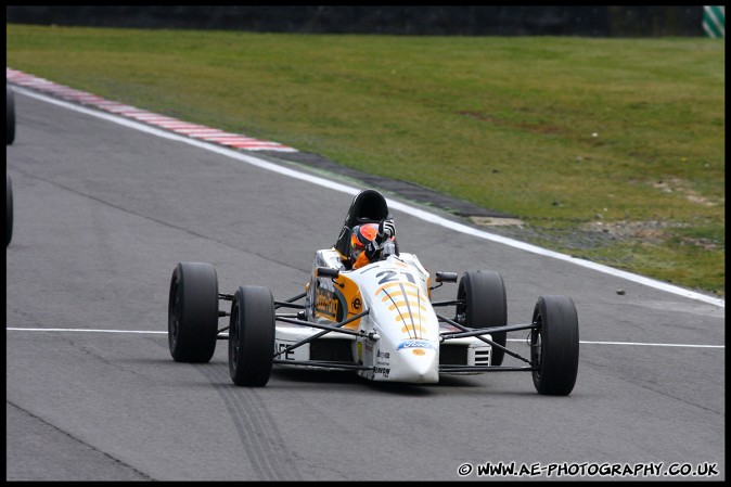 DTM_and_Support_Brands_Hatch_060909_AE_140.jpg