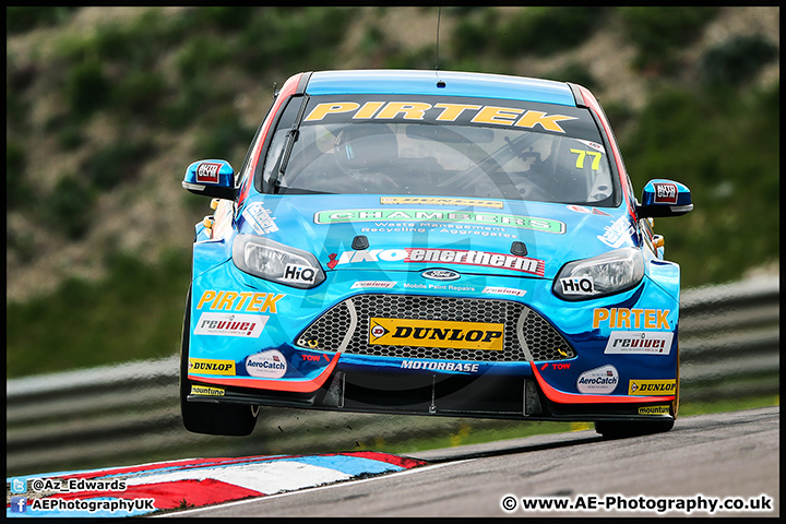 BTCC_Thruxton_07-05-16_AE_043.jpg