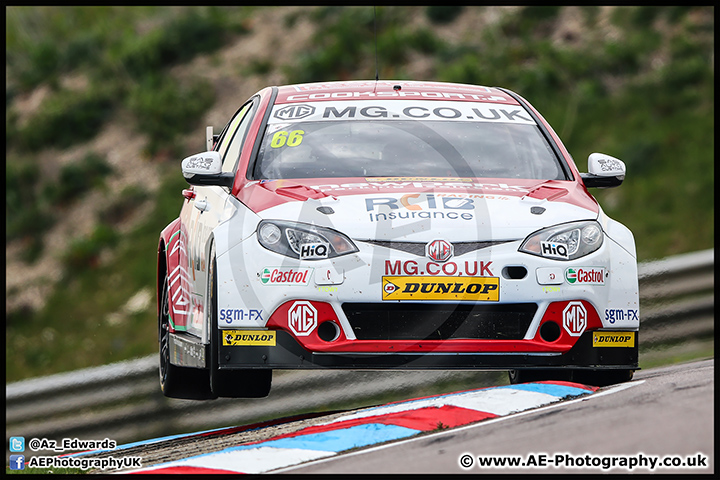 BTCC_Thruxton_07-05-16_AE_048.jpg