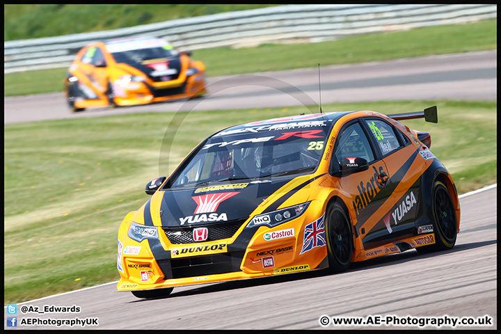 BTCC_Thruxton_07-05-16_AE_077.jpg