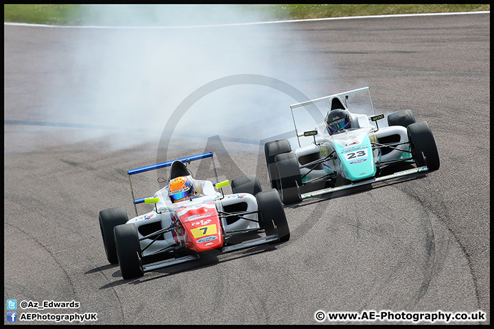 BTCC_Thruxton_07-05-16_AE_116.jpg