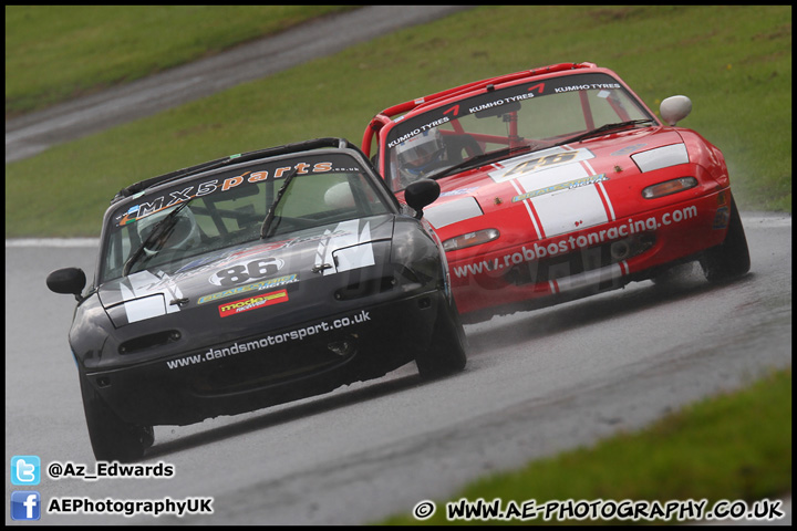 BRSCC_Brands_Hatch_070712_AE_043.jpg