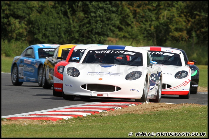 BTCC_and_Support_Snetterton_070811_AE_016.jpg