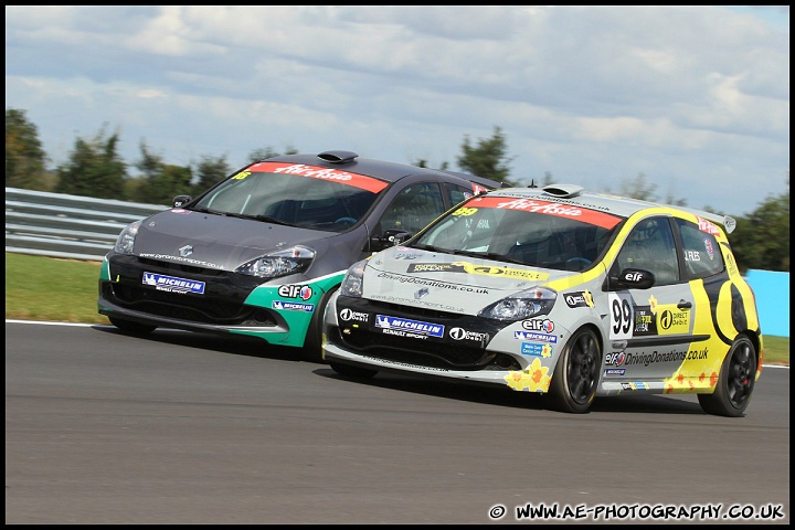 BTCC_and_Support_Snetterton_070811_AE_027.jpg