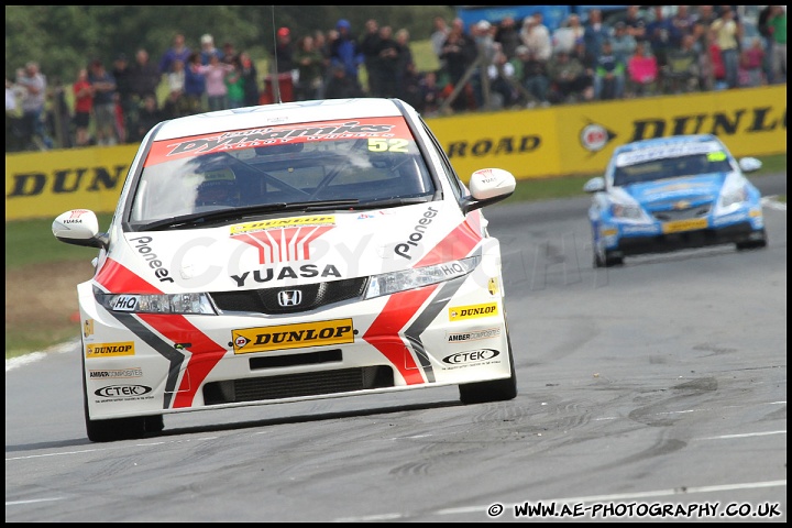 BTCC_and_Support_Snetterton_070811_AE_041.jpg