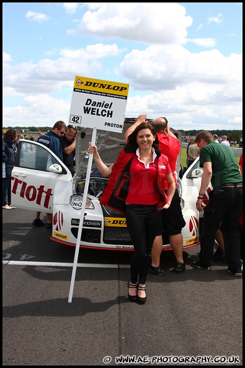 BTCC_and_Support_Snetterton_070811_AE_046.jpg