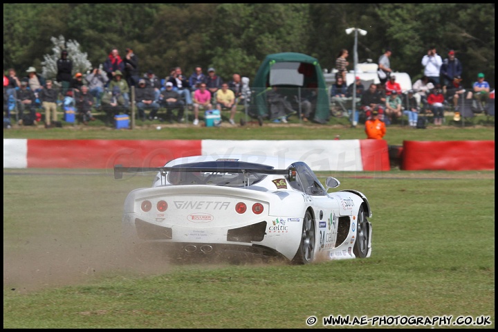 BTCC_and_Support_Snetterton_070811_AE_070.jpg