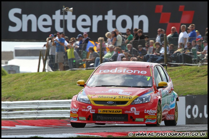 BTCC_and_Support_Snetterton_070811_AE_071.jpg