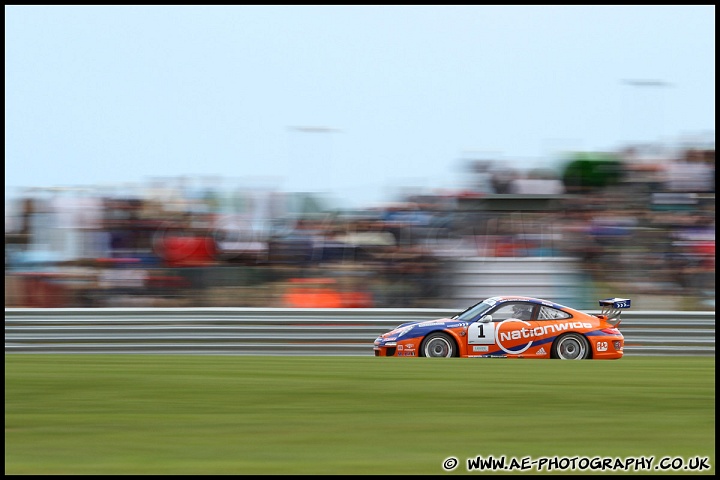 BTCC_and_Support_Snetterton_070811_AE_086.jpg