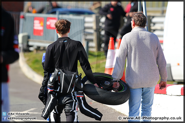 Thundersport_Brands_Hatch_08-03-15_AE_076.jpg