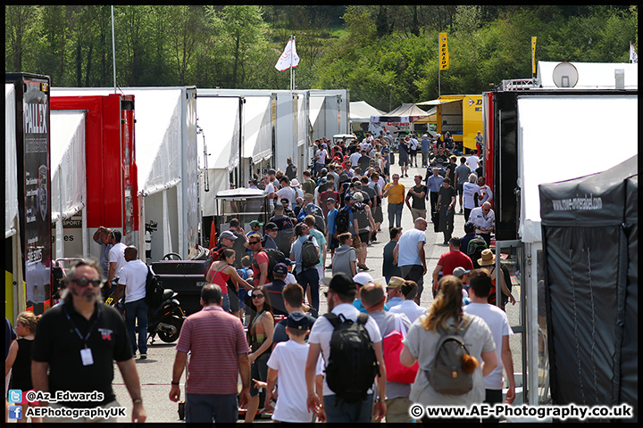 Blancpain_Brands_Hatch_08-05-16_AE_064.jpg