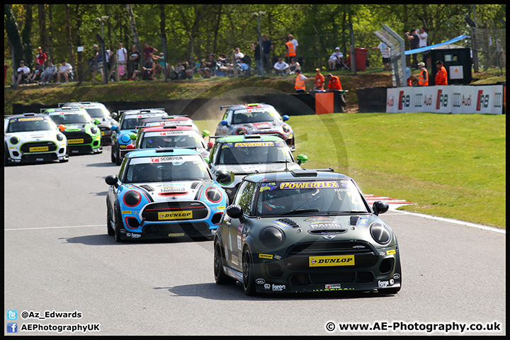 Blancpain_Brands_Hatch_08-05-16_AE_195.jpg