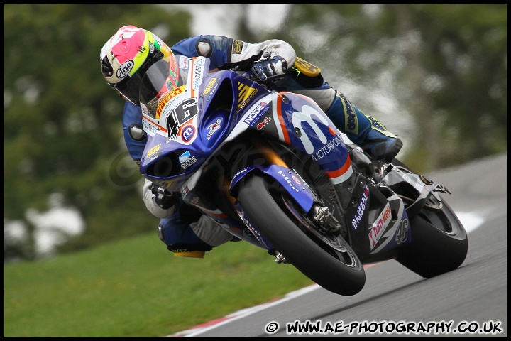 BSBK_and_Support_Brands_Hatch_081011_AE_058.jpg