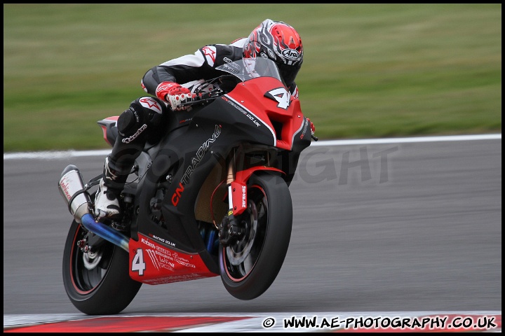 BSBK_and_Support_Brands_Hatch_081011_AE_115.jpg