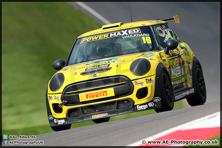 Blancpain_Brands_Hatch_09-05-15_AE_149.jpg