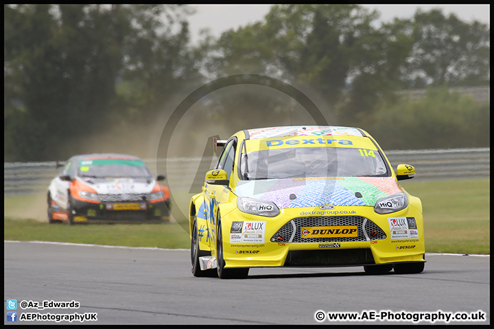 BTCC_Snetterton_09-08-15_AE_112.jpg