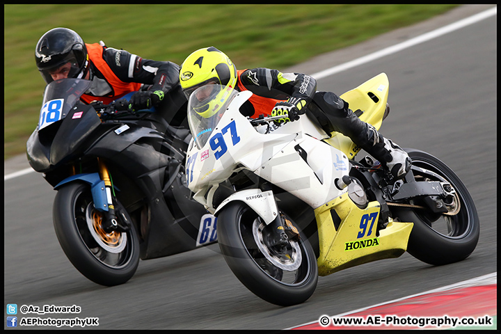 BMCRC_Brands_Hatch_09-10-16_AE_221.jpg